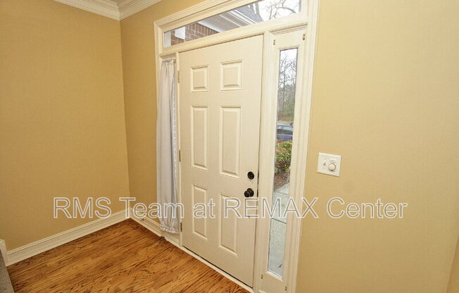 1360 EASTGATE CT SE