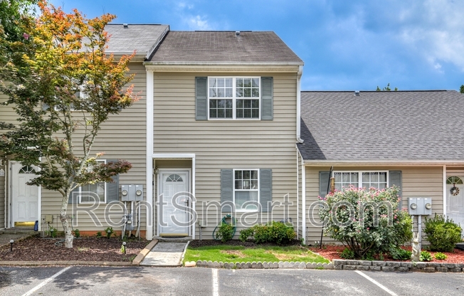 4686 BROOKWOOD LN