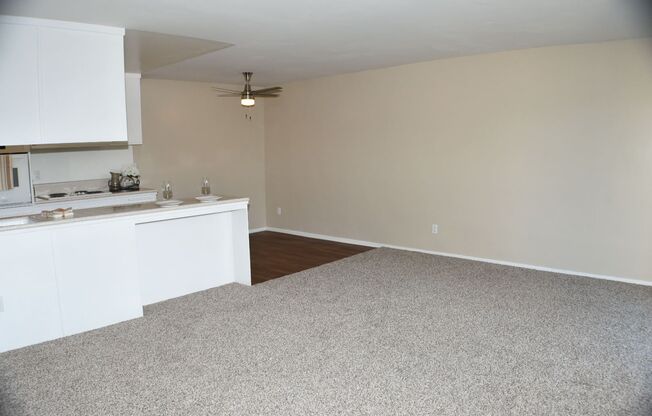 1 bed, 1 bath, 750 sqft, $1,995, Unit Unit 122