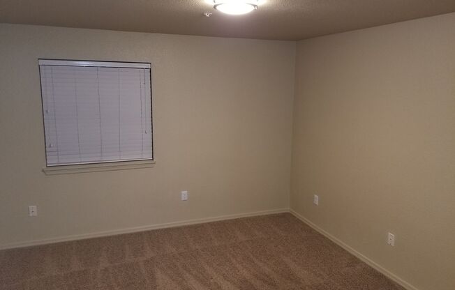 2 beds, 2 baths, $1,700