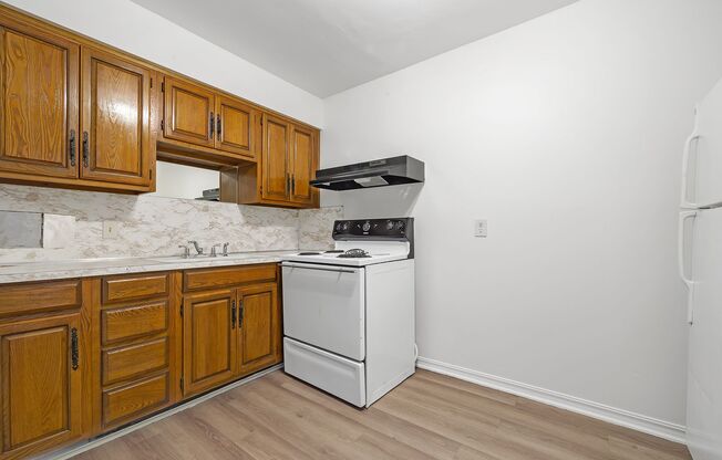 1 bed, 1 bath, 800 sqft, $900, Unit Unit 21