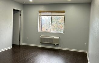 1 bed, 1 bath, $2,000, Unit # 3E