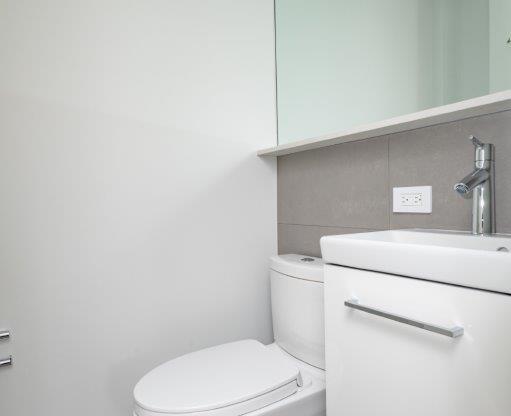 3 beds, 1.5 baths, 1,035 sqft, $4,850, Unit 10B