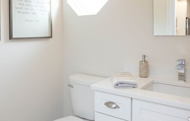 2 beds, 2.5 baths, 1,385 sqft, $3,925, Unit 1803