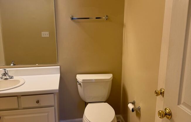 2 beds, 2 baths, $1,350