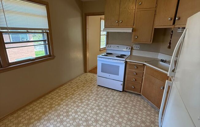 3309 N Dousman