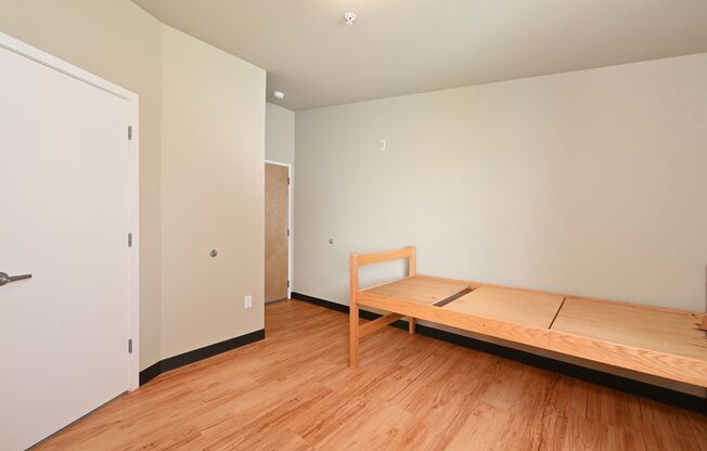 Studio, 1 bath, 180 sqft, $1,249, Unit Unit 302