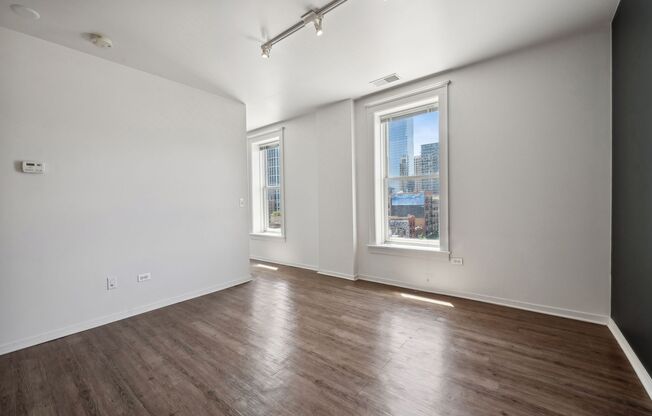 1 bed, 1 bath, 577 sqft, $1,850, Unit 403