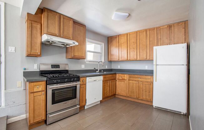 1 bed, 1 bath, $2,275