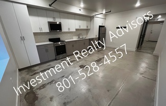 1172 E GRAYSTONE WAY