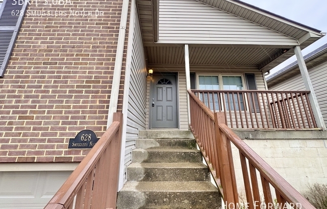 628 SMUGGLERS NOTCH DR