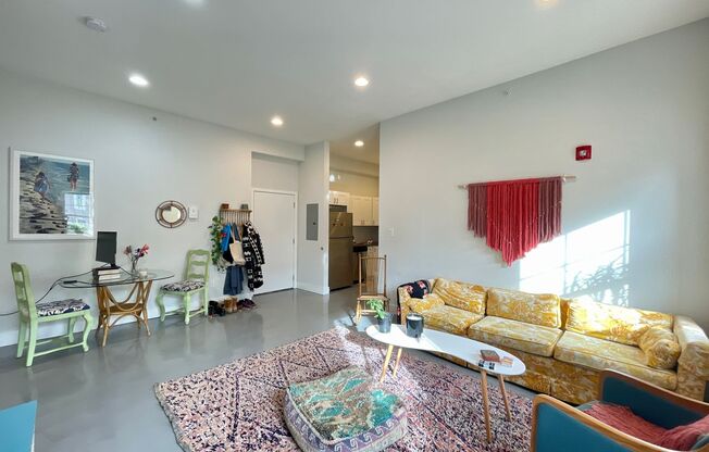 1101 Frankford - Residential