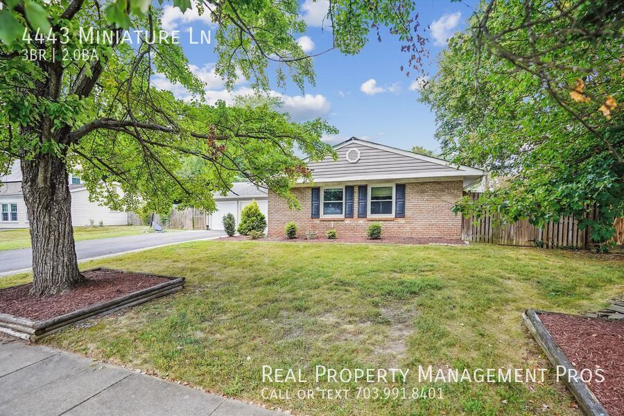 4443 MINIATURE LN