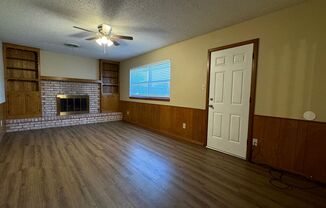 3 beds, 2 baths, $1,450