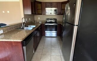 2 beds, 1 bath, $2,250, Unit # 32