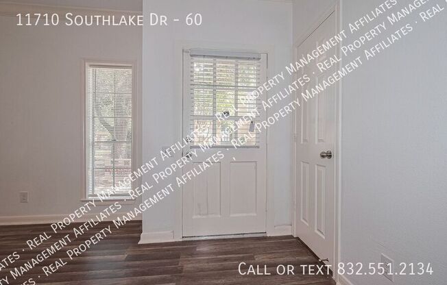 11710 SOUTHLAKE DR