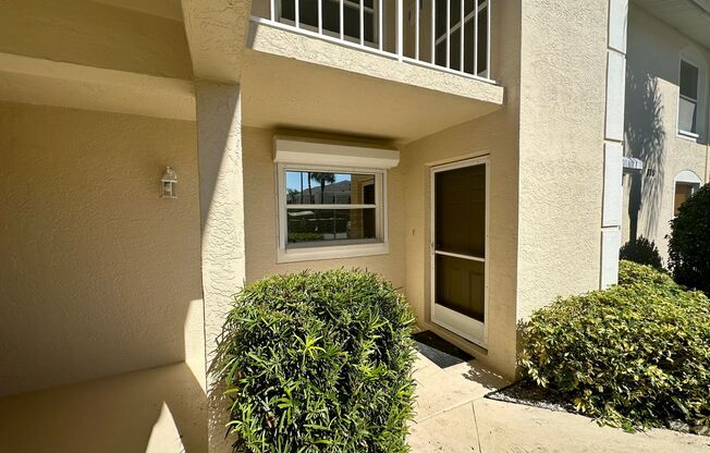 2 beds, 2 baths, $2,095, Unit #102