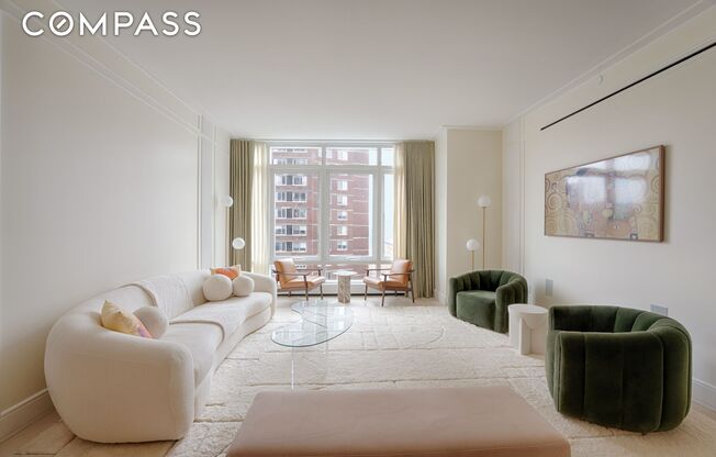 200 AMSTERDAM AVE