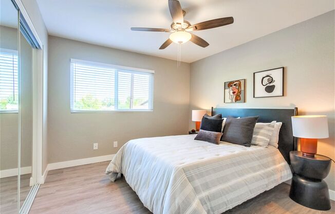 3 beds, 2.5 baths, 1,222 sqft, $3,295, Unit 34