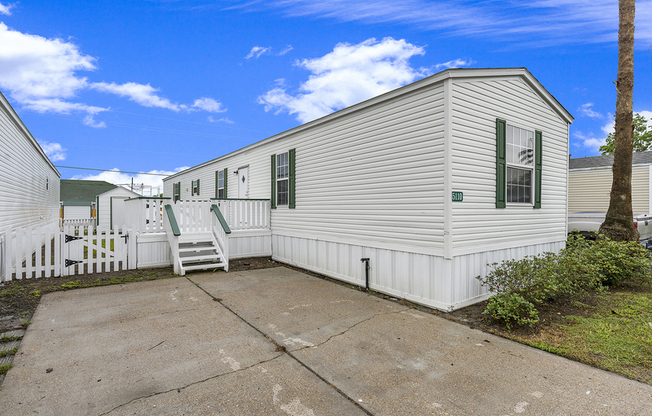 5127 MARTINIQUE CALLE