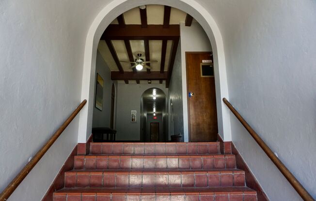 1 bed, 1 bath, 750 sqft, $850, Unit 1234-A2