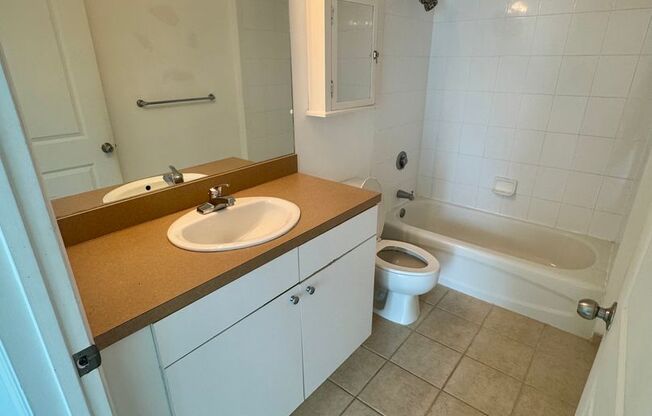 The Vue 1/1 For rent