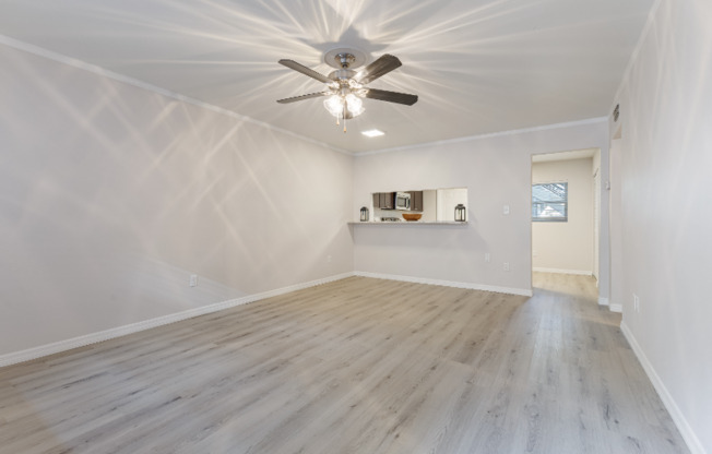 121 DANUBE AVE