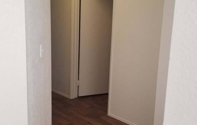 2 beds, 2 baths, 900 sqft, $2,200, Unit 49