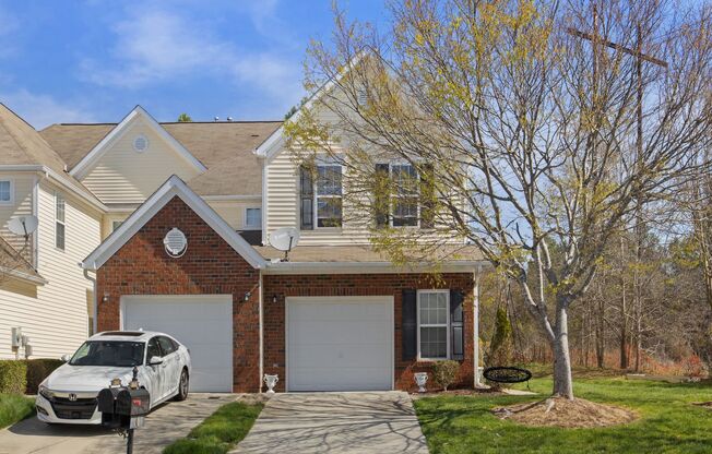 North Raleigh Townhouse with One Car Garage