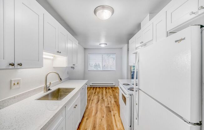 1 bed, 1 bath, 830 sqft, $1,695, Unit Unit 306