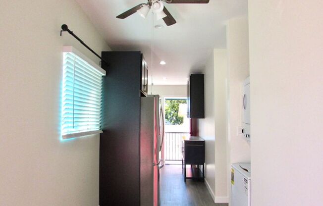 2bed/1 bath ADU--NEW--Private with wrap around patio/yard Washer/Dryer included!