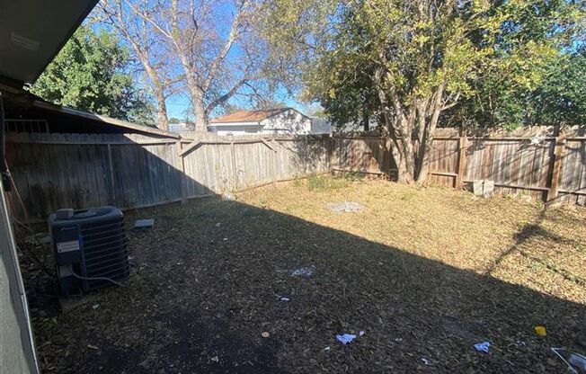 3 beds, 1 bath, $1,025