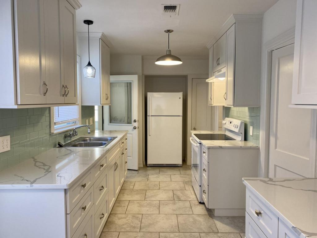 223 SHADWELL DR