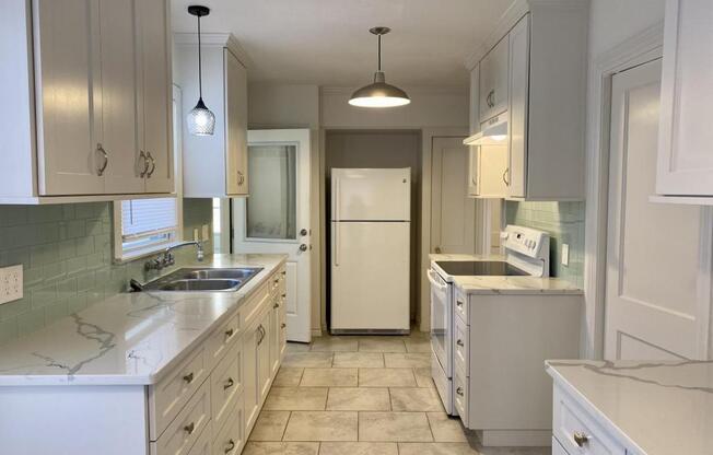 223 SHADWELL DR