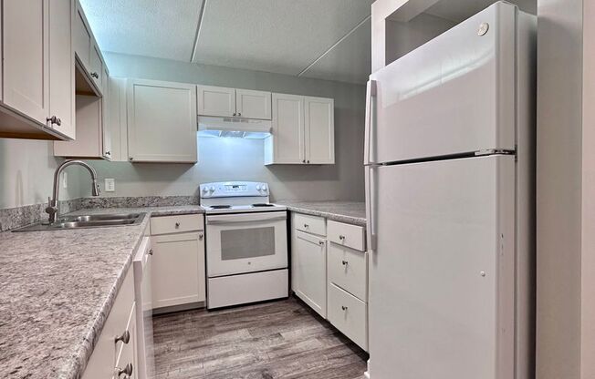 2 beds, 1 bath, 980 sqft, $1,493, Unit 155H