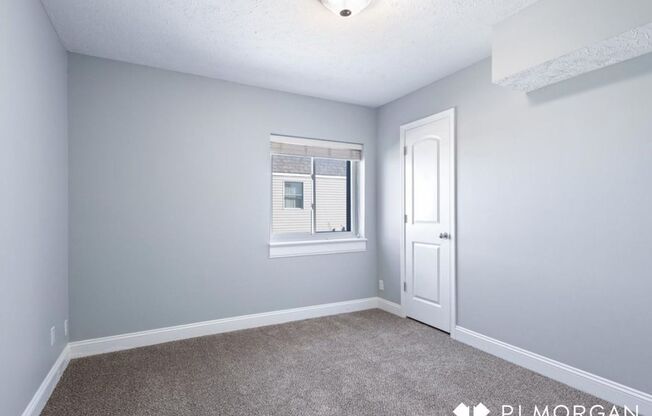 2 beds, 1 bath, 825 sqft, $1,045, Unit 205