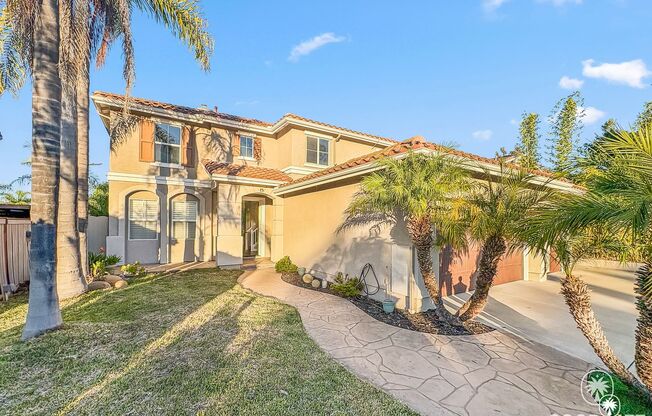 SD: Great 4B/3BA House in Oceanside w/ a Large Loft! Available for an 18-month lease!