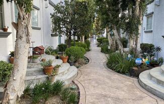 Welcome to Vantaggio Luxury Townhomes, ideally situated in the heart of Northridge