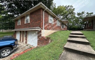 3732 NE 42 TERRACE
