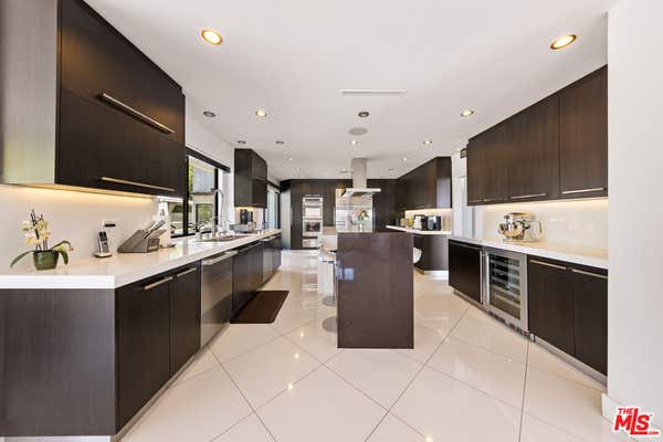 3144 CORDA DR