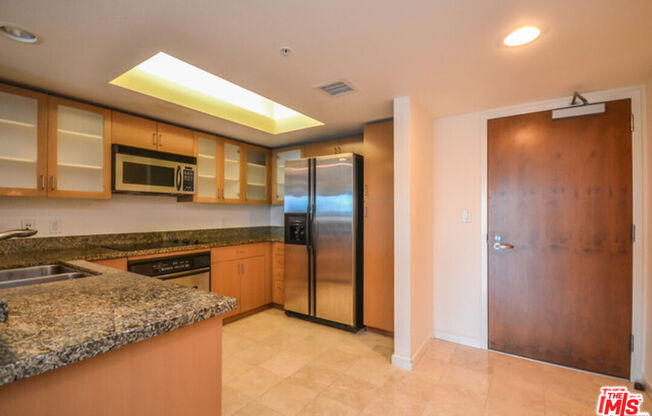 1 bed, 2 baths, 917 sqft, $3,995, Unit 509