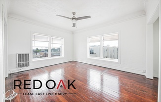 407 1/4 S GRAMERCY PL