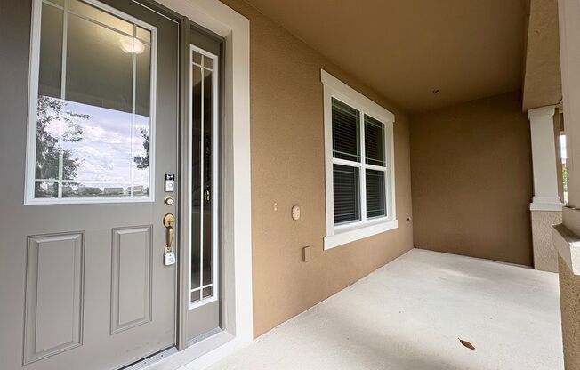 Gorgeous Lake View 3 BR 2.5 bath Luxury Townhome in Windermere Trails – Highly Upgraded and close to everything