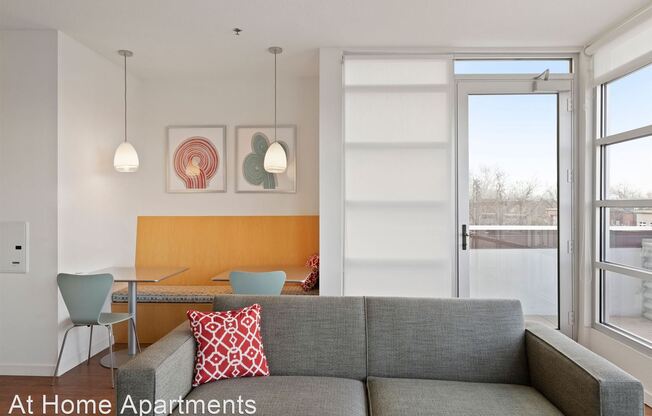 EastRiver Apartments