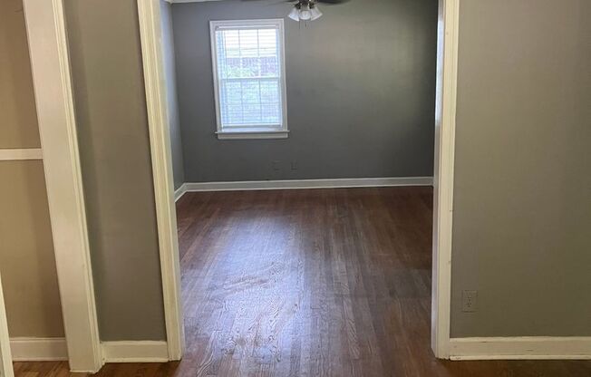 3 bed, 1 bath near the University of Memphis