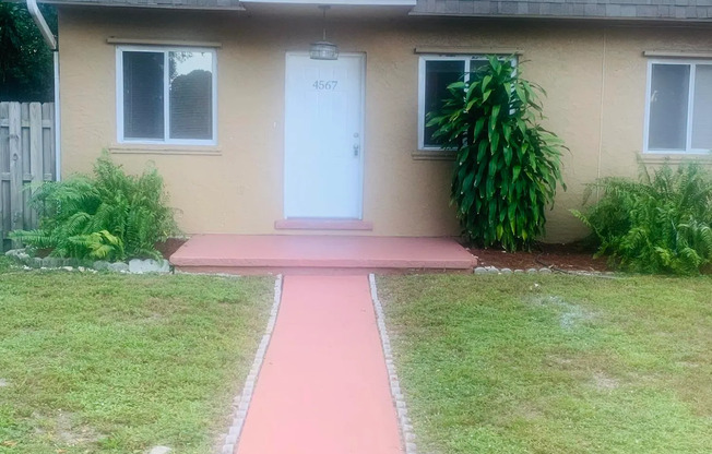 4567 GULFSTREAM RD