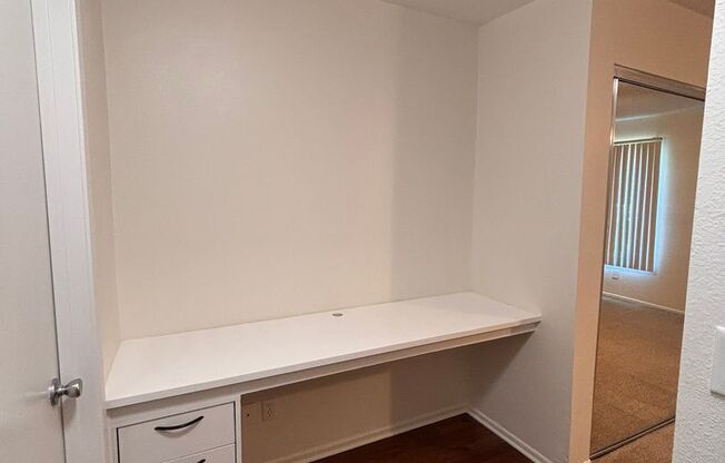 1 bed, 1 bath, 780 sqft, $2,425, Unit 65