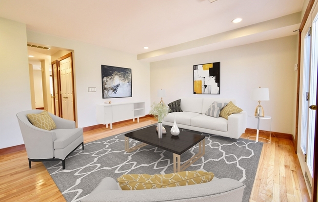 39 BELLIS CIR