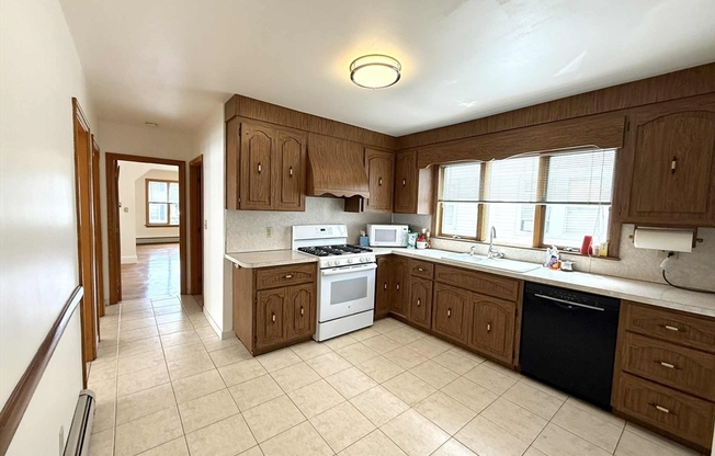 52 LUKE RD