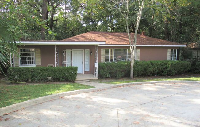 Renovated 4/3 House Near FSU! Available August 2025!!